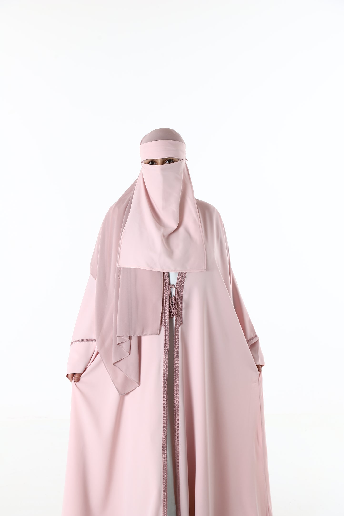 Zahra in Blush Pink